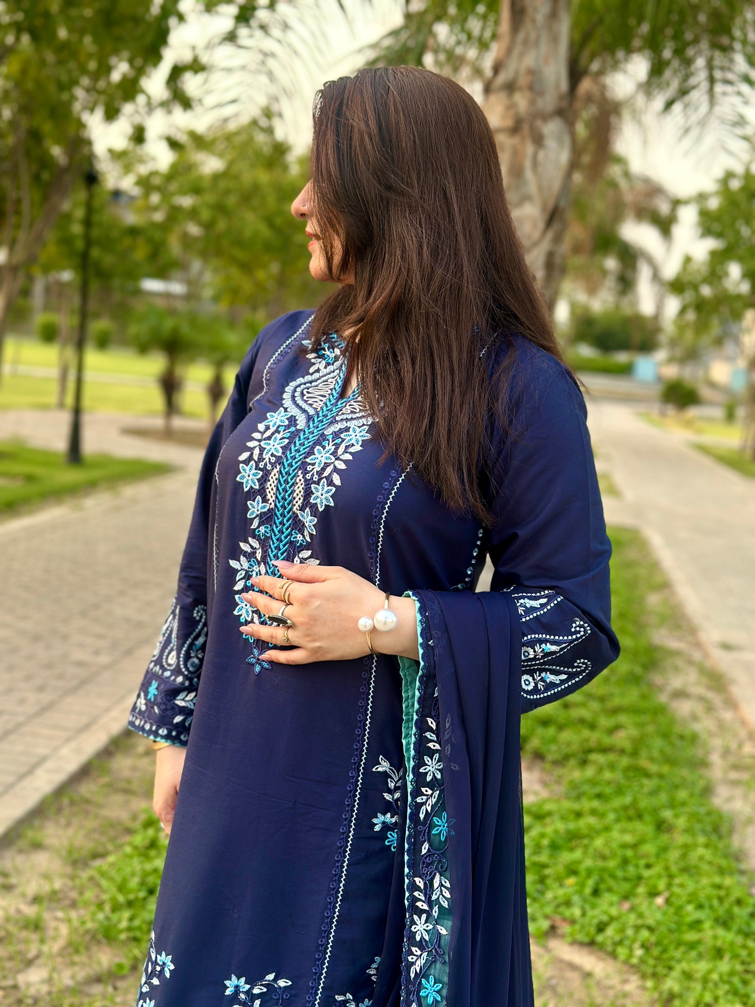 Pakeeza Embroidered - 3pc