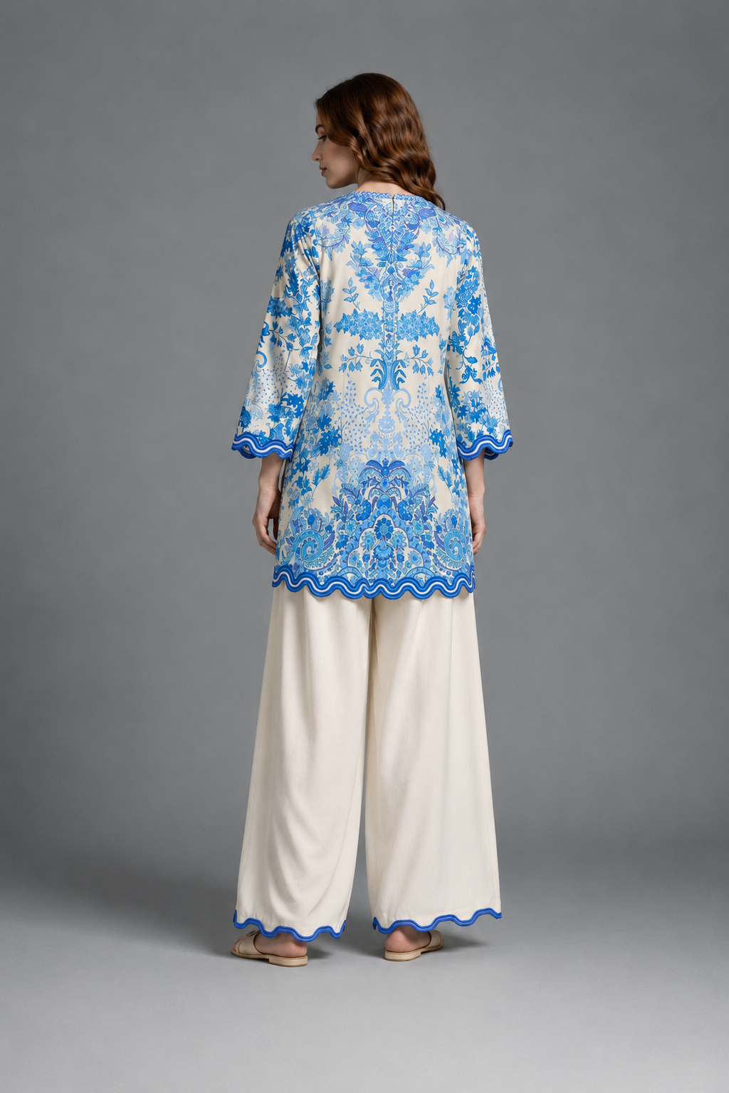 Sky Lid Embroidered 2pc