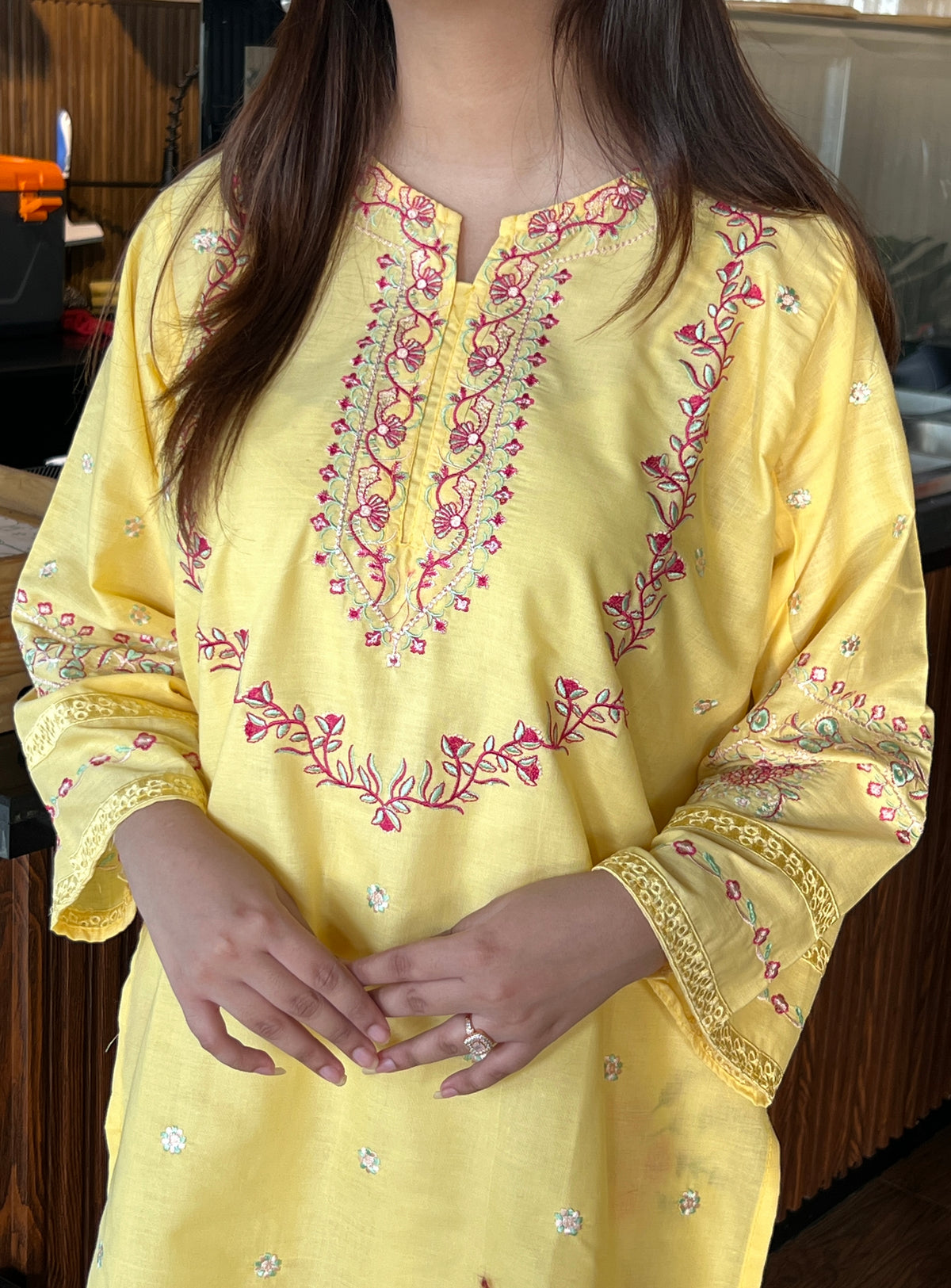 2 Piece Lawn Suit- Embroidered (Stitched)