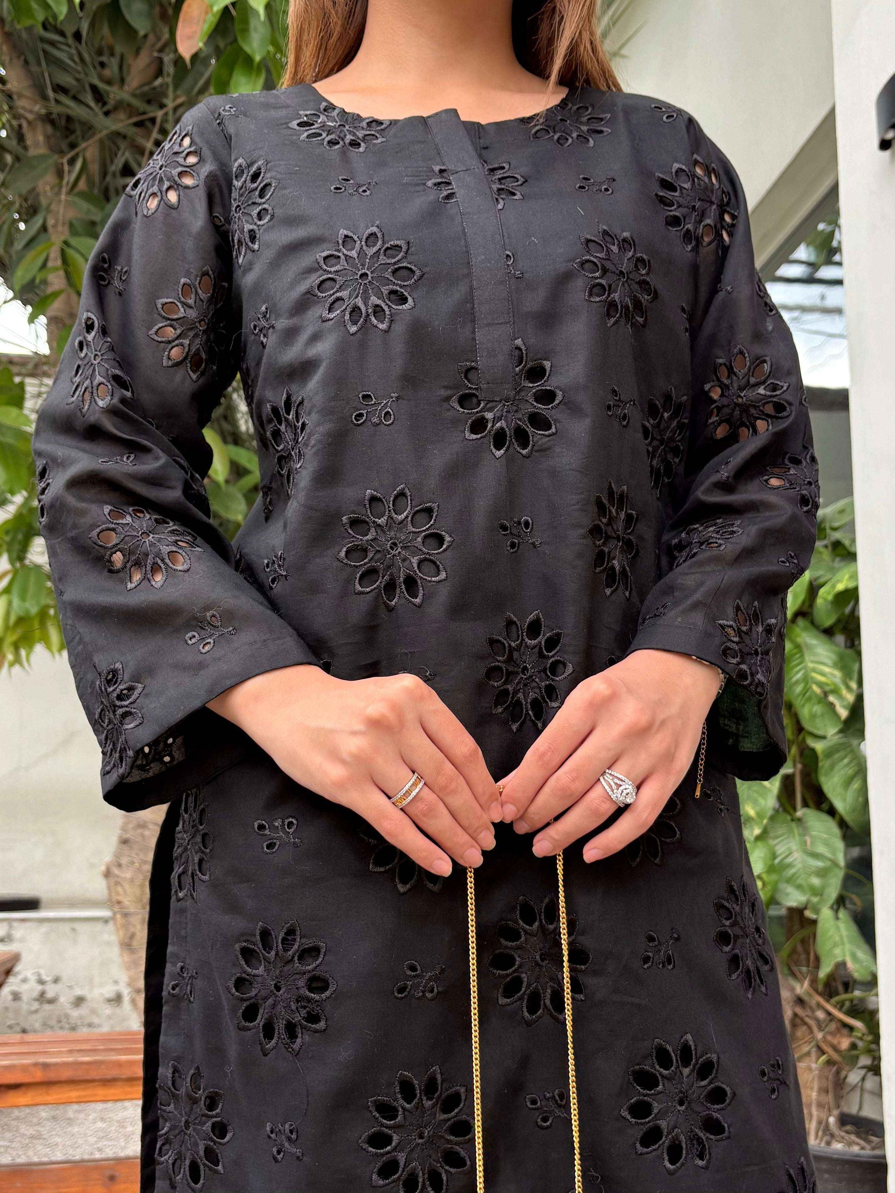 Zehra-Embroidered Lawn 2Pc Suit